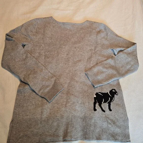 Cracker Barrel Astrologie Small S Sheep Lamb Black White Sweater Crew Sweatshirt - Picture 12 of 16